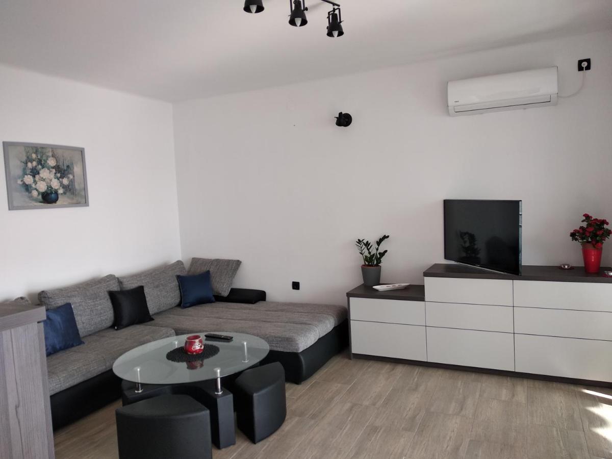Apartman Angela Rijeka Exterior foto